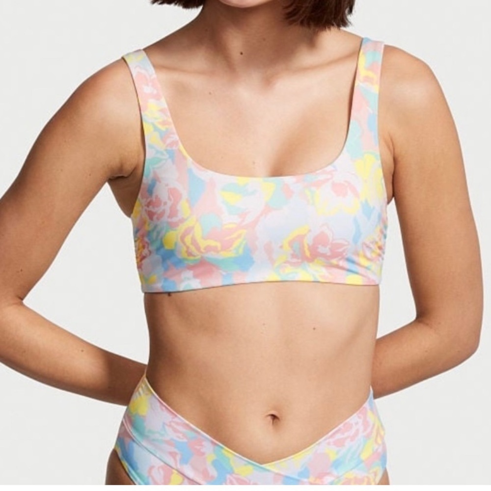 Victoria’s Secret Scoop Pastel Swim Top Size LARGE   NWT